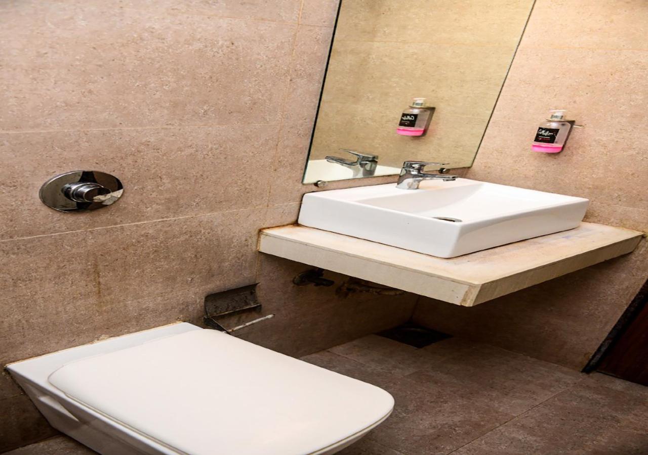 Hotel Bkc Inn - Near Trade Center, Visa Consulate Mumbai Exterior photo