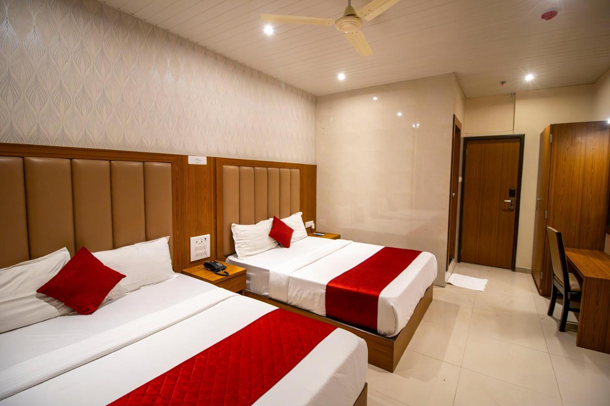 Hotel Bkc Inn - Near Trade Center, Visa Consulate Mumbai Exterior photo