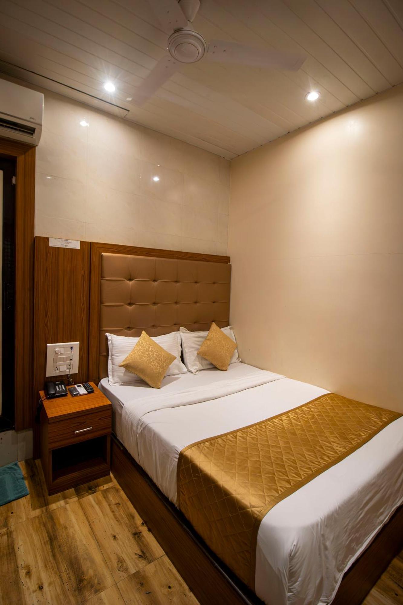 Hotel Bkc Inn - Near Trade Center, Visa Consulate Mumbai Exterior photo